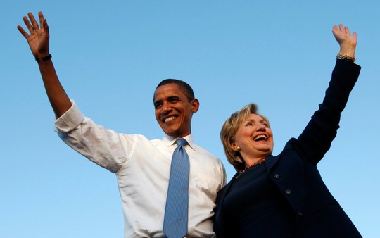 
Bà Clinton đang tạo ra một hình ảnh khá gần gũi với người từng đánh bại mình trong cuộc chạy đua vào Nhà Trắng 8 năm trước. Ảnh: Reuters
