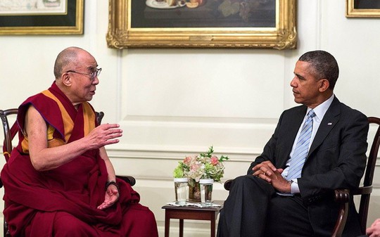 
Tổng thống Obama và Đạt Lai Lạt từng gặp nhau tại phòng Bản đồ vào tháng 2-2014. Ảnh: White House

