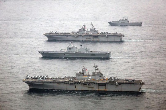 Các tàu của Hải quân Mỹ trong cuộc tận trận Ssang Yong 2016. Ảnh: Reuters