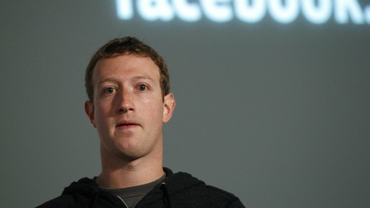 
Nhóm hacker có tên OurMine hack tài khoản Twitter và Pinterest của Mark Zuckerberg và tiết lộ, mật khẩu các tài khoản này là dadada. Ảnh: Reuters. 

 
