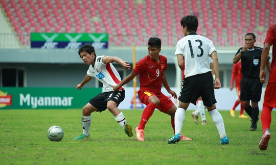 
U19 Consadole Sapporo chơi lấn lướt trước U19 Việt Nam
