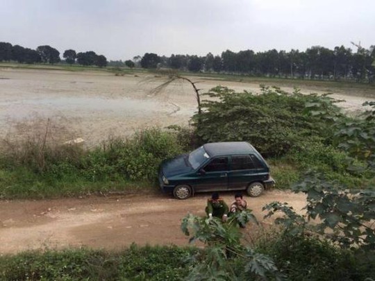 
Chiếc xe ô tô trong vụ việc được phát hiện trên địa bàn quận Hà Đông
