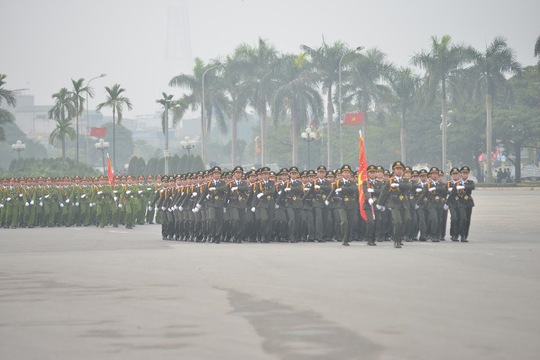 Tham gia lễ xuất quân có hơn 5.000 cán bộ, chiến sĩ cùng nhiều khí tài hiện đại thuộc các đơn vị chức năng thuộc Bộ Công an, Bộ Quốc phòng, Bộ Tư lệnh Thủ đô....