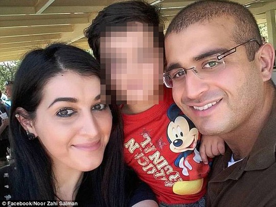 Mateen hay nhắc tới người vợ Noor Zahi Salman cùng con trai 3 tuổi. Ảnh: FACEBOOK