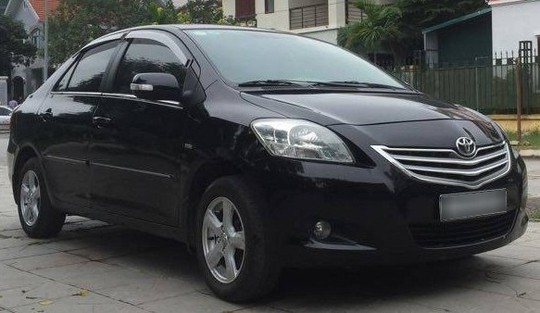 Giá thuê ôtô nhỏ như Toyota Vios dịp Tết cao gấp đôi ngày thường.