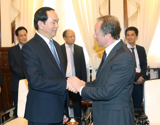 Chủ tịch nước Trần Đại Quang tiếp Đại sứ, Trưởng phái đoàn EU tại Việt Nam Bruno Angelet Ảnh: TTXVN