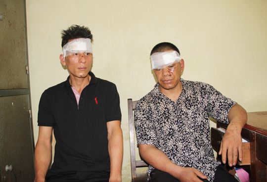 
Hai đối tượng Nguyễn Trọng Đại (trái) và Nguyễn Văn Hà tại cơ quan công an
