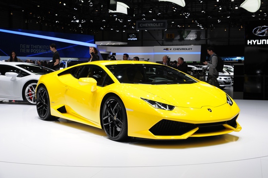 
Lamborghini Huracan này sẽ tăng thêm 5 tỷ đồng sau ngày 1/7.
