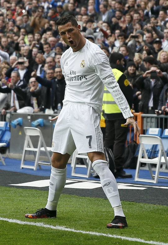 
Ronaldo lập cú đúp giúp Real Madrid đánh bại Athletic Bilbao
