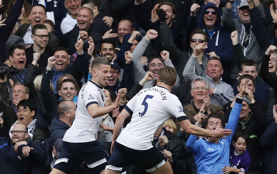 Niềm vui giành trọn ba điểm rất xứng đáng của Tottenham