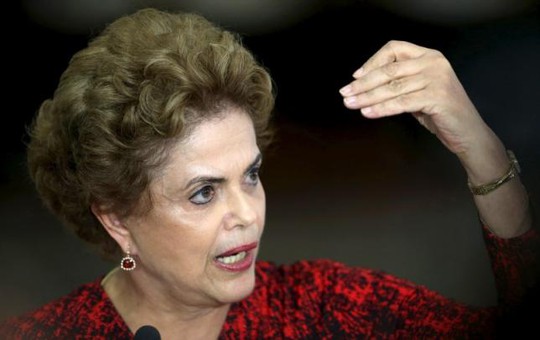 Bà Rousseff phát biểu tại cung điện Planalto hôm 16-3. Ảnh: Reuters