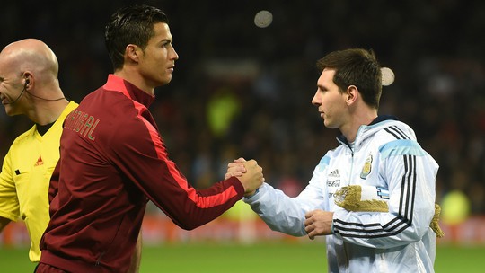 
Ronaldo sẽ tập trung cho Euro 2016 trong khi Messi cũng tham dự Copa Armerica
