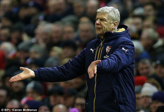 
HLV Wenger đang có những tính toán hợp lý về mặt nhân sự
