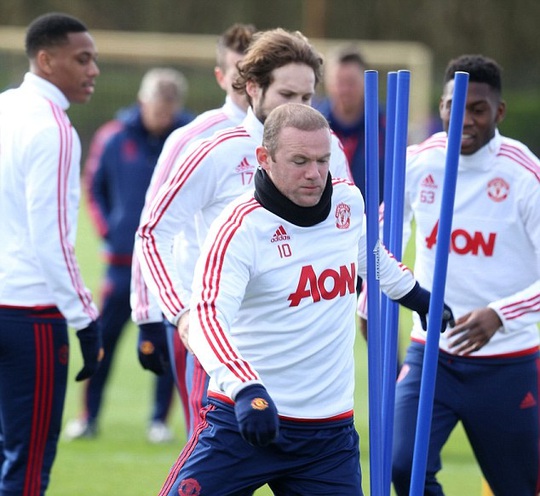 Rooney đã trở lại