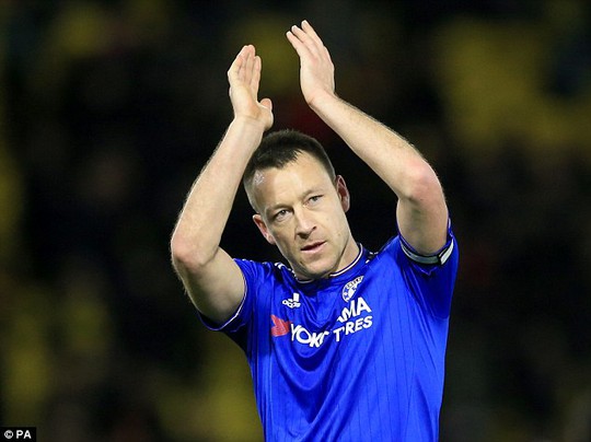 
Terry chính thức gia hạn hợp đồng với Chelsea.
