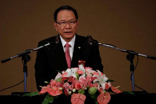 
Chủ tịch Tập đoàn Formosa Plastics Jason Lin phát biểu tại cuộc họp thường niên. Ảnh: Reuters
