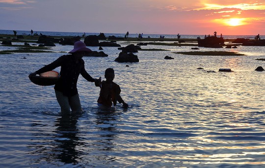 
Hoàng hôn ở Lý Sơn
