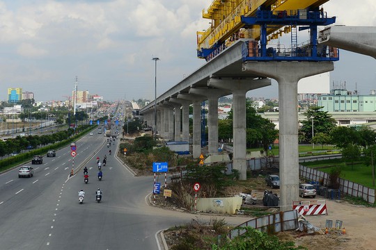 Một số địa phương như Bình Dương, Đồng Nai đề nghị kết nối tuyến metro số 1 Bến Thành - Suối Tiên ở TP HCM Ảnh: HOÀNG TRIỀU