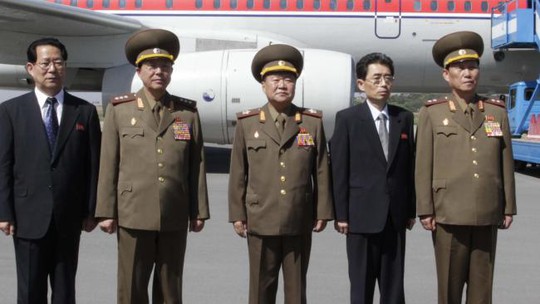 Ông Ri Yong-gil (người thứ 2 bên trái). Ảnh: The Australian