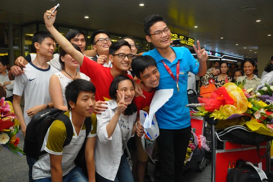 Đoàn học sinh Việt Nam tham dự Olympic Toán học quốc tế Ảnh: LƯƠNG NGUYỄN