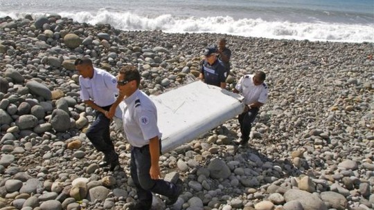 MH370 được lái lao thẳng xuống nước?