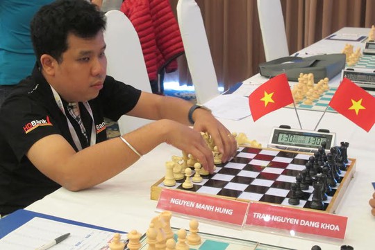 
Kỳ thủ Nguyễn Mạnh Hùng tại Giải Cờ vua Quốc tế HDBank 2016
