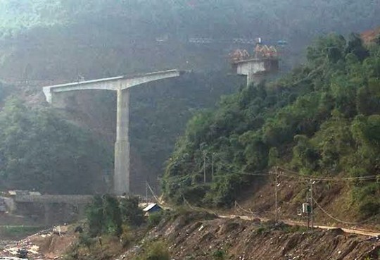 Cầu Suối Quanh nơi xảy ra vụ tai nạn khiến 4 công nhân thiệt mạng