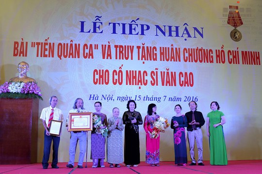 Chủ tịch Quốc hội tại lễ tiếp nhận bài Tiến quân ca và truy tặng Huân chương Hồ Chí Minh cho cố nhạc sĩ Văn Cao