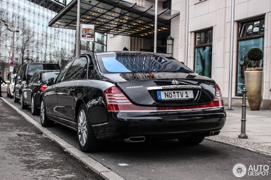 
Maybach 62S đã bị khai tử từ vài năm trước nên luôn thu hút sự chú ý mỗi khi xuất hiện.
