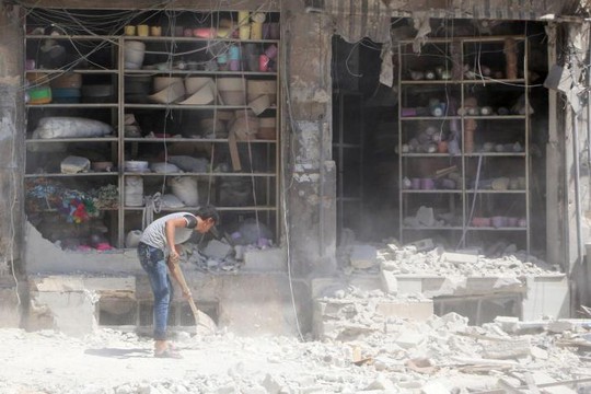 Aleppo hoang tàn. Ảnh: Reuters