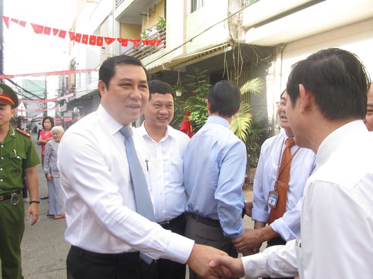 Chủ tịch UBND TP Đà Nẵng Huỳnh Đức Thơ gặp gỡ cử tri quận Thanh Khê