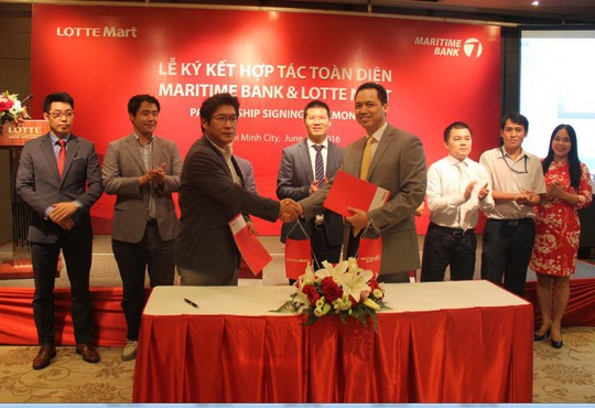 
Đại diện của Maritime Bank và Lotte Mart Việt Nam bắt tay hợp tác toàn diện
