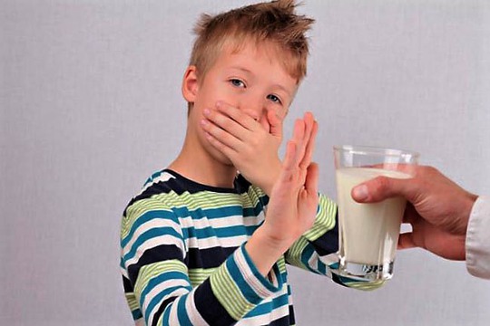 
Trẻ dễ bị dị ứng thực phẩm do dùng kháng sinh lúc còn quá nhỏ Ảnh: MNT
