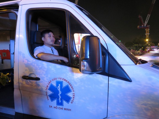 7 giờ đêm 29 Tết, một chiếc xe cấp cứu của Trung tâm Cấp cứu 115 đã túc trực tại khu vực diễn ra ca nhạc mừng giao thừa, Công viên 23-9