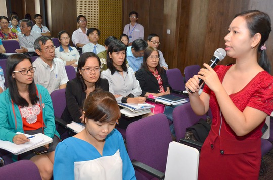 Giáo viên trao đổi kinh nghiệm tại hội thảo Tiếp sức hướng nghiệp do Báo Người Lao Động tổ chức năm 2015 tại Trường ĐH Hoa Sen Ảnh: TẤN THẠNH