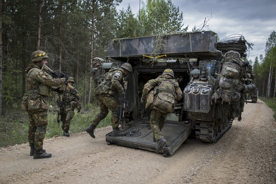Một cuộc tập trận của NATO ở Estonia gần đây Ảnh: The Washington Post