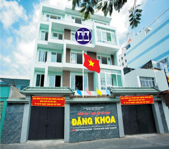 
Cơ sở mới cảu Trườ ng THCS- THPT Đăng Khoa tại địa chỉ 72-74-76-78-80/2 Đặng Văn Ngữ, P.10, Q. Phú Nhuận, TP HCM

