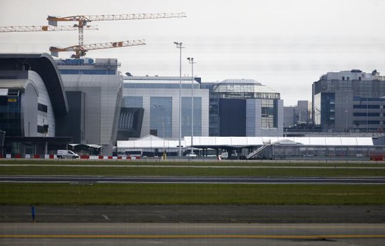 Sân bay Zaventem ở Thủ đô Brussels – Bỉ mở cửa trở lại. Ảnh: Reuters