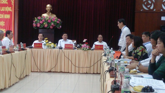 
Ông Lê Hoài Quốc, Trưởng ban quản lý Khu CNC TP HCM, báo cáo về tình hình phát triển của Khu CNC.
