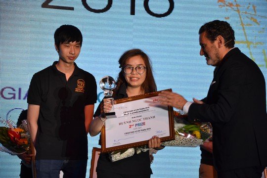 
Thí sinh Huỳnh Ngọc Thanh, học viên nữ của khóa đào tạo thợ tóc giành giải Nhì
