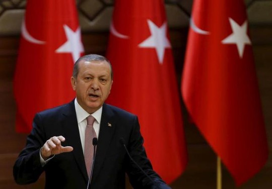 
Chính quyền Tổng thống Erdogan (ảnh) cho biết Tổng thống Obama chia sẻ lo ngại với Thổ Nhĩ Kỳ và hứa sẽ hỗ trợ nước này tại Syria. Ảnh: Reuters
