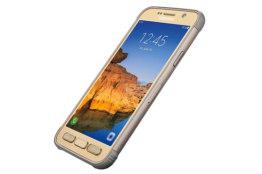 
Galaxy S7 active có màn hình 5,1 inch hiển thị độ phân giải QHD (2K) trên giao diện tùy biến từ Android 6.0.
