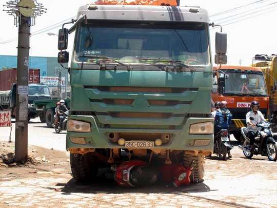 
Hiện trường vụ tai nạn (Ảnh: Phạm Phương)
