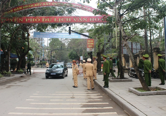 Lực lượng an ninh được thắt chặt để buổi đối thoại diễn ra tốt đẹp