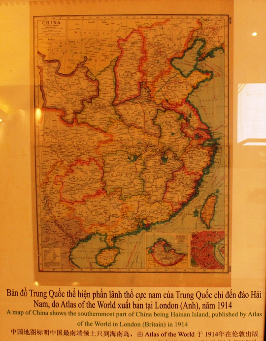 
Bản đồ Trung Quốc thể hiện cực nam Trung Quốc chỉ đến đảo Hải Nam do Anh sản xuất năm 1914
