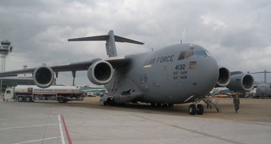 Máy bay vận tải quân sự C17 rời Tân Sơn Nhất sáng nay 31-5