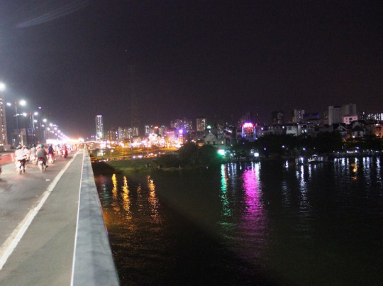 
Cầu Sài Gòn 2, nơi thanh niên nhảy sông tự tử
