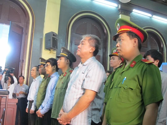 TAND TP HCM xét xử vụ án tiêu cực tại Ngân hàng Xây dựng Việt Nam