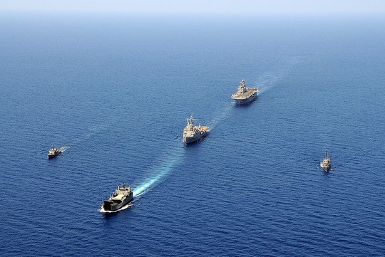 
Mỹ - Philippines trong một cuộc tập trận trên biển. Ảnh: PHILSTAR
