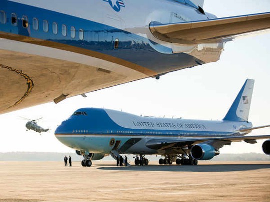 Hai chiếc Air Force One được sử dụng mỗi lần công du. Ảnh: oneindia.com